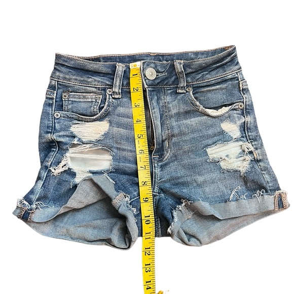 American Eagle Hi-Rise Shortie Distressed Denim Shorts Size 0 - Picture 7 of 13